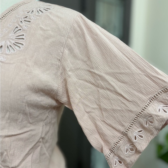 Maurice’s Blush Pink Boho Eyelet V-Neck Romantic Peasant Half Sleeve | Size S - Picture 5 of 9